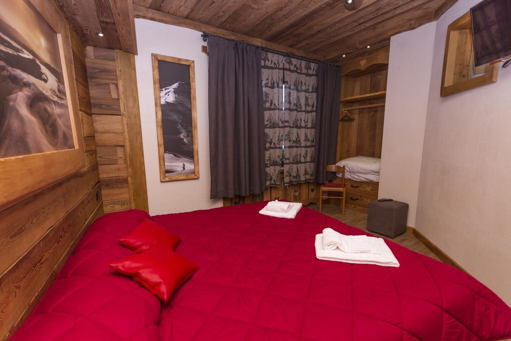 Hotel Sauze เซาเซดุลซ์ ภายนอก รูปภาพ